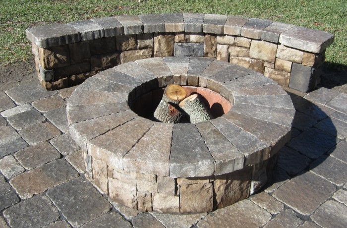 Outdoor Kitchens & Fire Pits 7